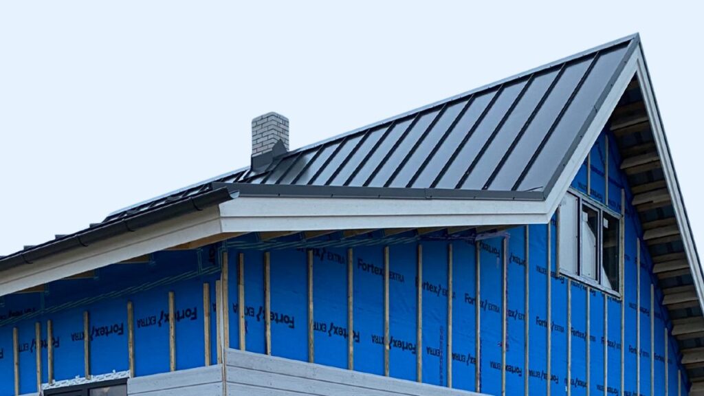 Käsitööna valtsitud hall topeltvaltskatus – Katusesepp meistritöö